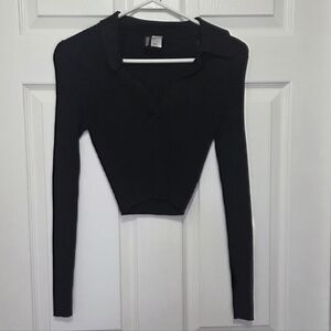 H & M Divided Women Black Long Sleeve Ribbed V-neck Collared Top Size Small